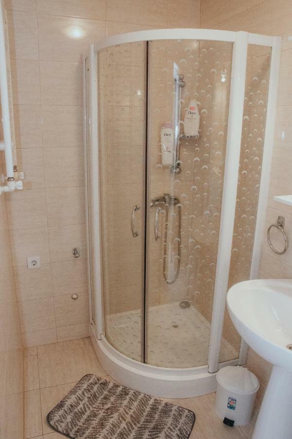Apartament 1 Decembrie Apartment Alba Iulia Ngoại thất bức ảnh