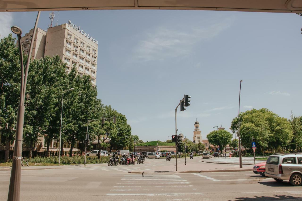 Apartament 1 Decembrie Apartment Alba Iulia Ngoại thất bức ảnh